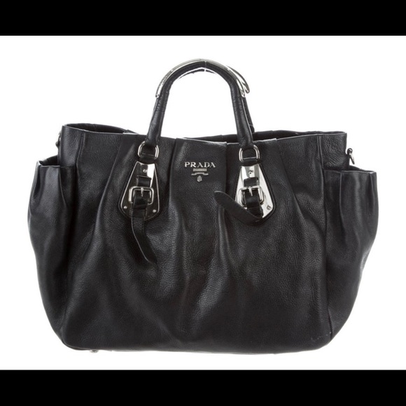 Prada pleated convertible leather bag - Picture 1 of 8
